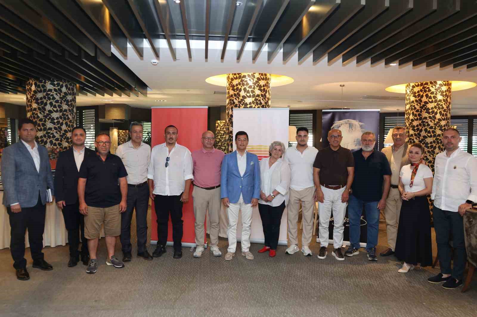 Marmaris Belediye Başkanı Acar Ünlü, sivil toplum kuruluşları ve meslek