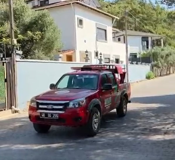 Marmaris’te etkisini artıran aşırı sıcak hava, düşük nem ve kuvvetli