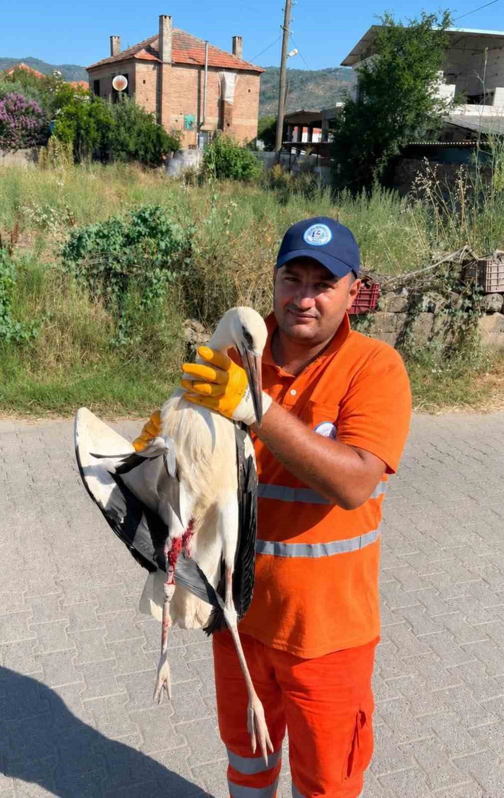 Milas’ın Kafaca Mahallesi’nde görevini yapan Milas Belediyesi Temizlik İşleri Müdürlüğü
