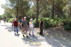 Muğla Büyükşehir Belediyesi, Hasan Özcan Yaşamevinde yaşayan büyüklerin sağlıklı, aktif