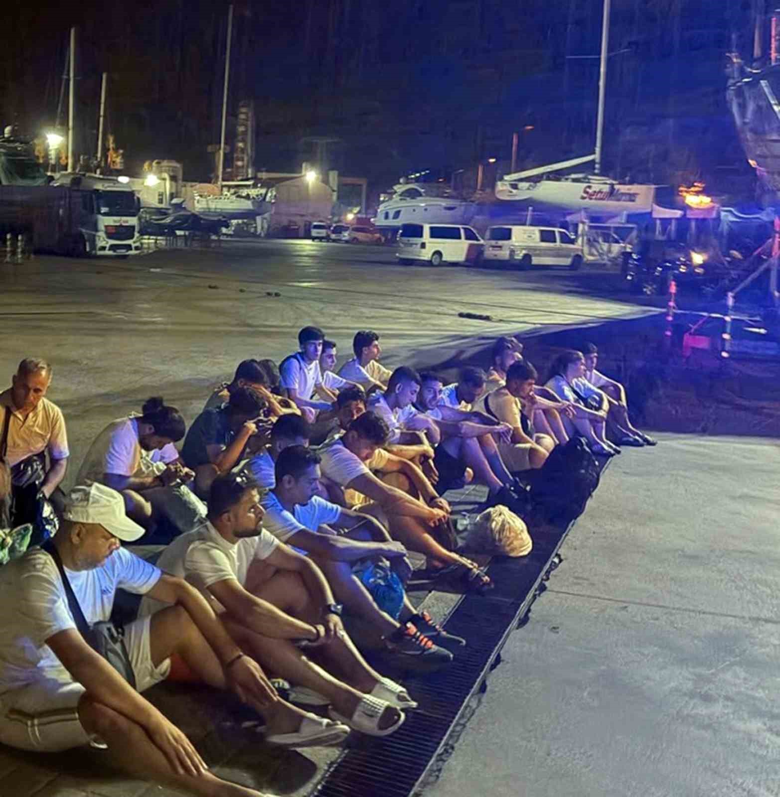 Muğla’nın Marmaris ilçesinde marina mevkisinde tekne ile kaçış hazırlığında olduğu