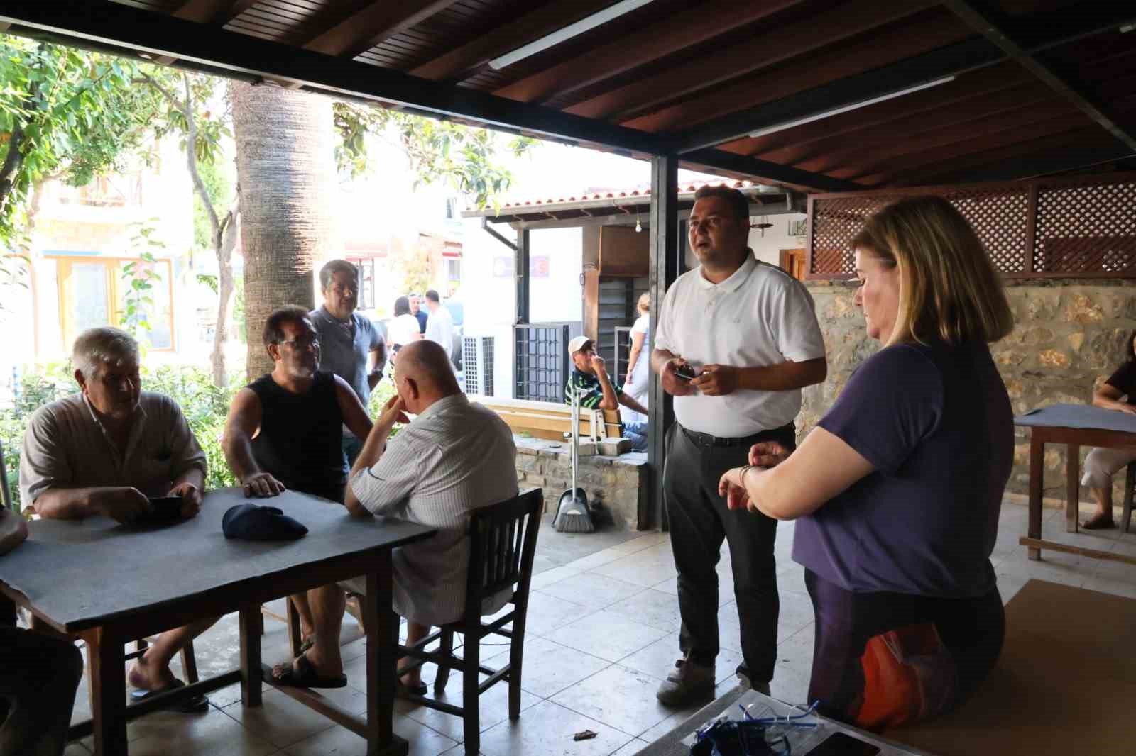 Bodrum Belediyesi, Akdeniz meyve sineği ile mücadele kapsamında üreticilere biyoteknik