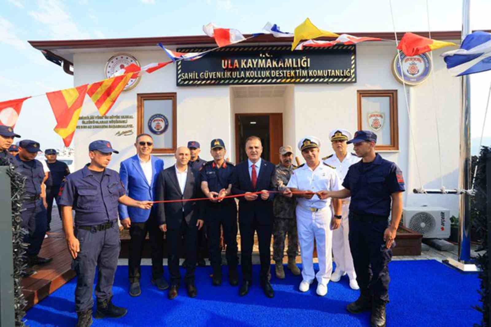 Muğla’nın Ula ilçesine bağlı ‘Sakin Kent’ unvanlı Akyaka Mahallesinde Sahil