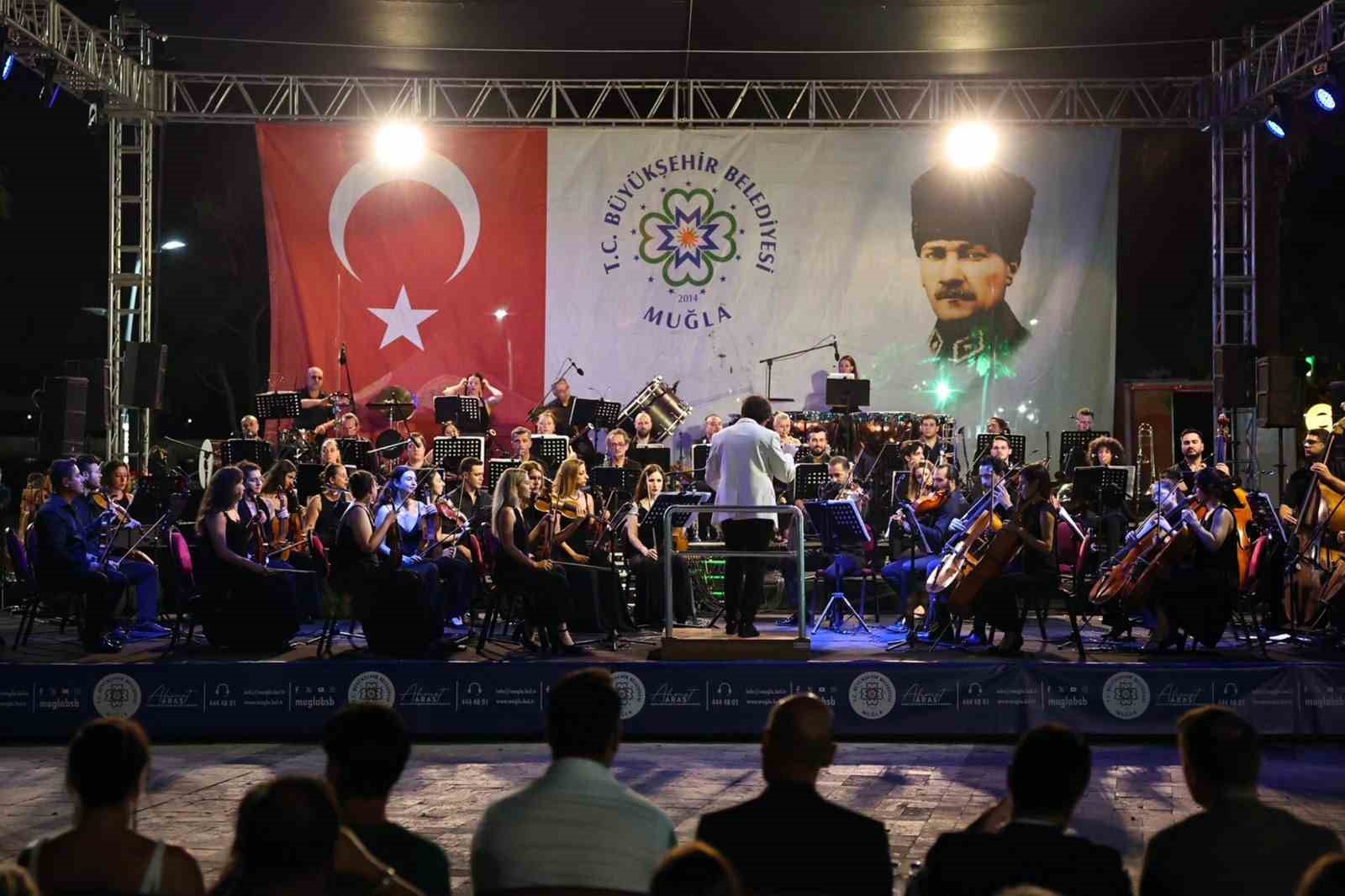 Muğla Büyükşehir Belediyesi Senfoni Orkestrası ve Konservatuvarı, ‘Anadolu Senfonisi’ konseriyle