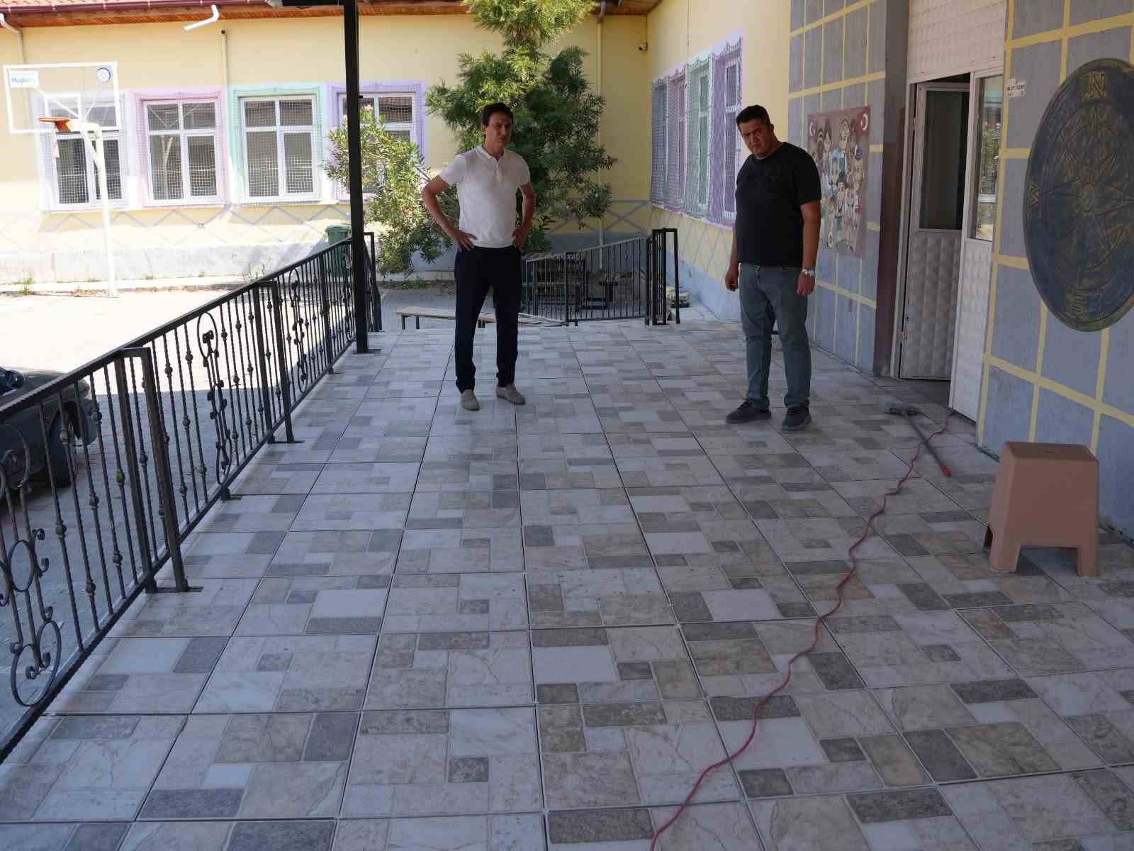 Muğla’nın Köyceğiz ilçesinde 2026-2027 eğitim-öğretim yılı öncesi okullarda yürütülen hazırlık