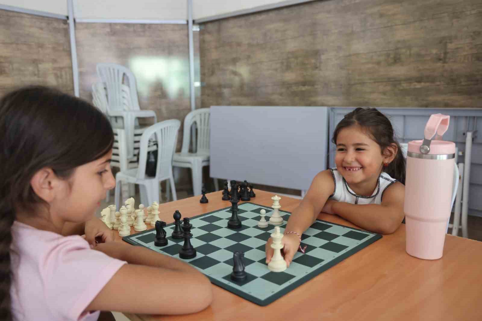 Marmaris Belediyesi tarafından 6-14 yaş arasındaki çocuklar için ücretsiz olarak
