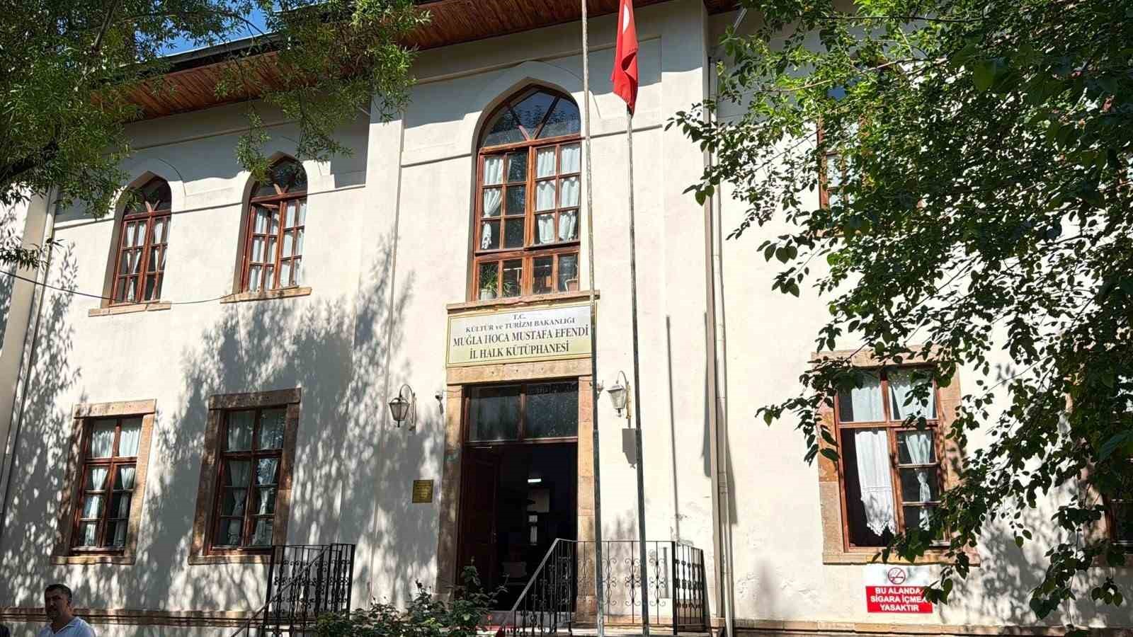 Muğla Hoca Mustafa Efendi İl Halk Kütüphanesi ile şube kütüphanesi
