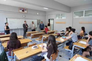 Muğla İl Milli Eğitim Müdürü Emre Çay, yaz döneminde devam