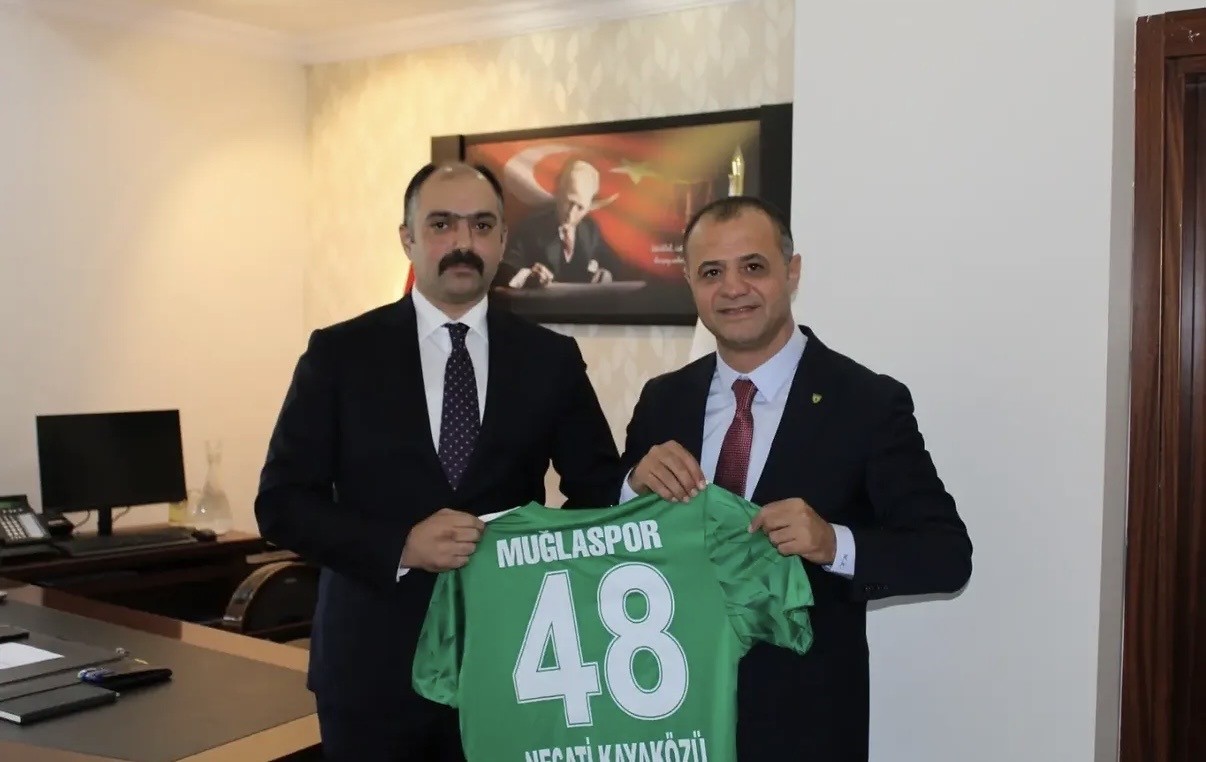 Muğlaspor Kulübü Başkanı Menaf Kıyanç ve yönetim kurulu üyeleri, Muğla