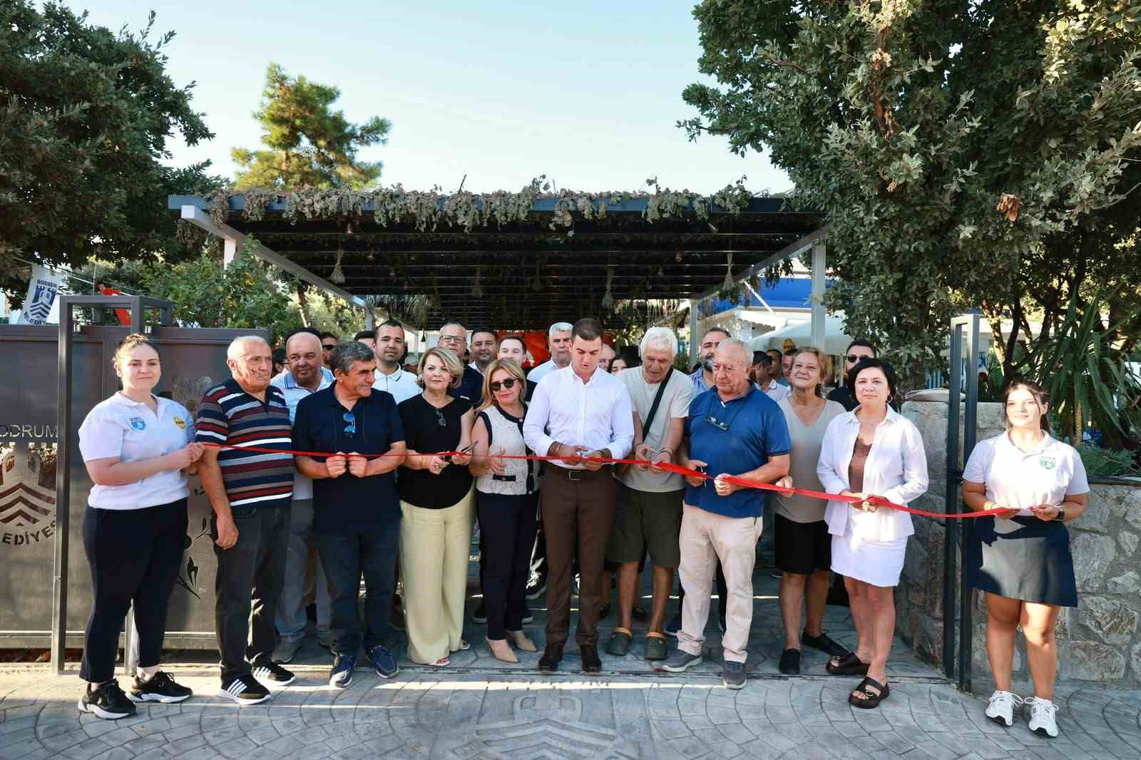 Bodrum Belediyesi tarafından Çırkan Mahallesi’nde hayata geçirilen Pınaraltı Emekli Kafe,