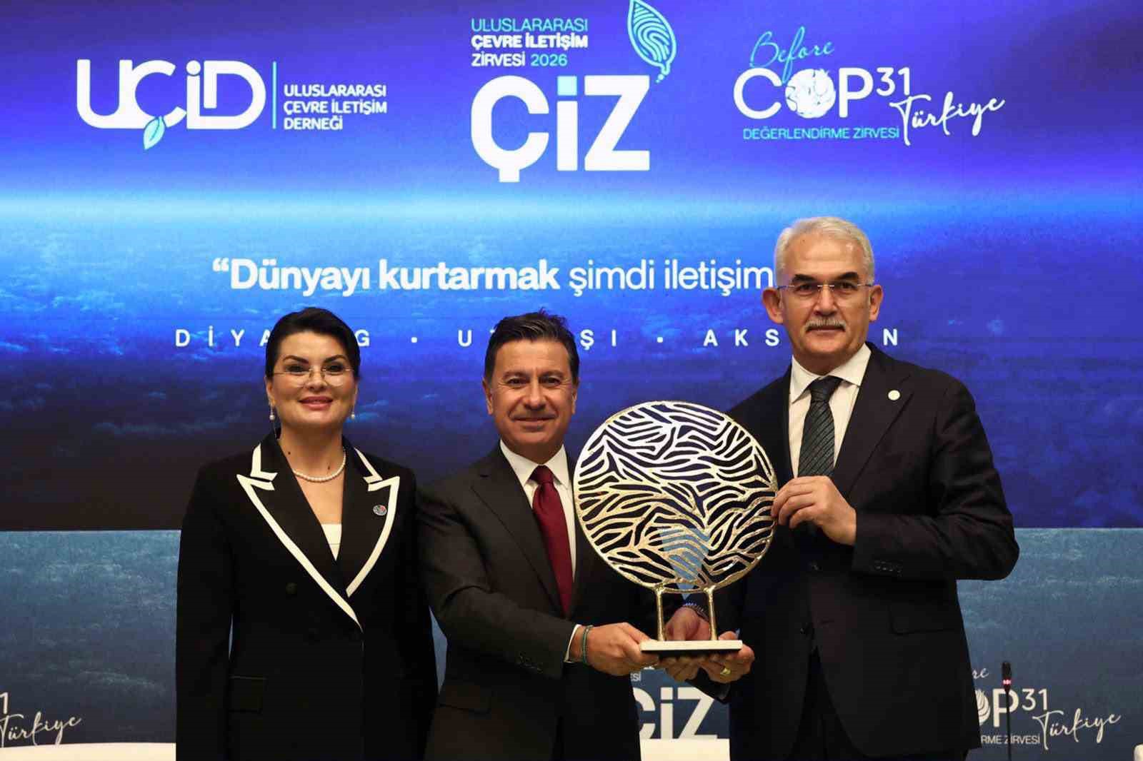 Kıyı Belediyeler Birliği ve Muğla Büyükşehir Belediye Başkanı Ahmet Aras,