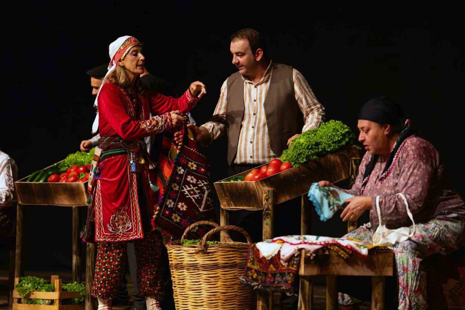 33. Uluslararası Muğla Kültür ve Sanat Şenliği, tiyatronun büyülü dünyasını
