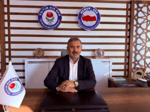 Eğitim-Bir-Sen Muğla Şube Başkanı Önder Uçak, sendikanın olağan genel kurul