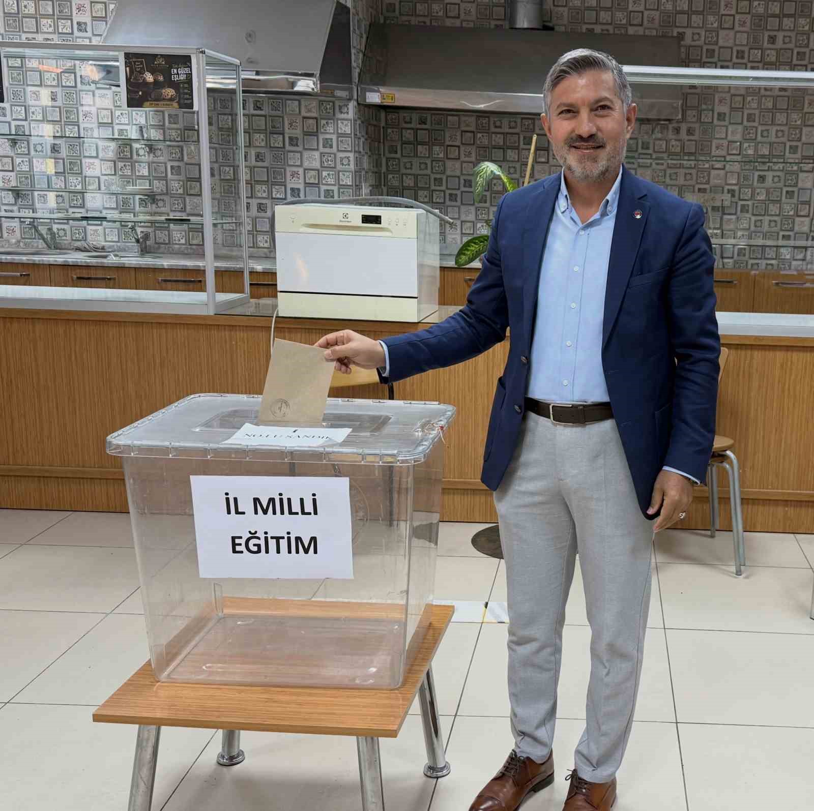 Eğitim Bir-Sen Muğla Şube Başkanı Önder Uçak, sendikanın 1 Eylül’de