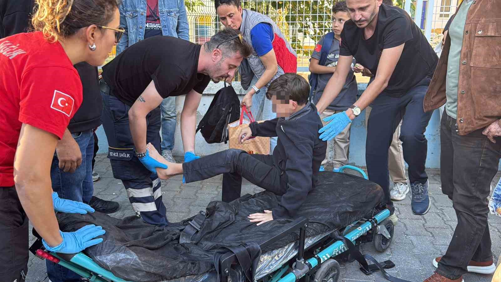 Muğla’nın Menteşe ilçesinde okul çıkışında evine gitmek üzere yürüyen ortaokul
