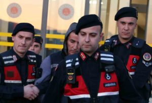 Muğla’nın Kavaklıdere ilçesinde 8 Mart Dünya Kadınlar Günü’nde eşi Sermin