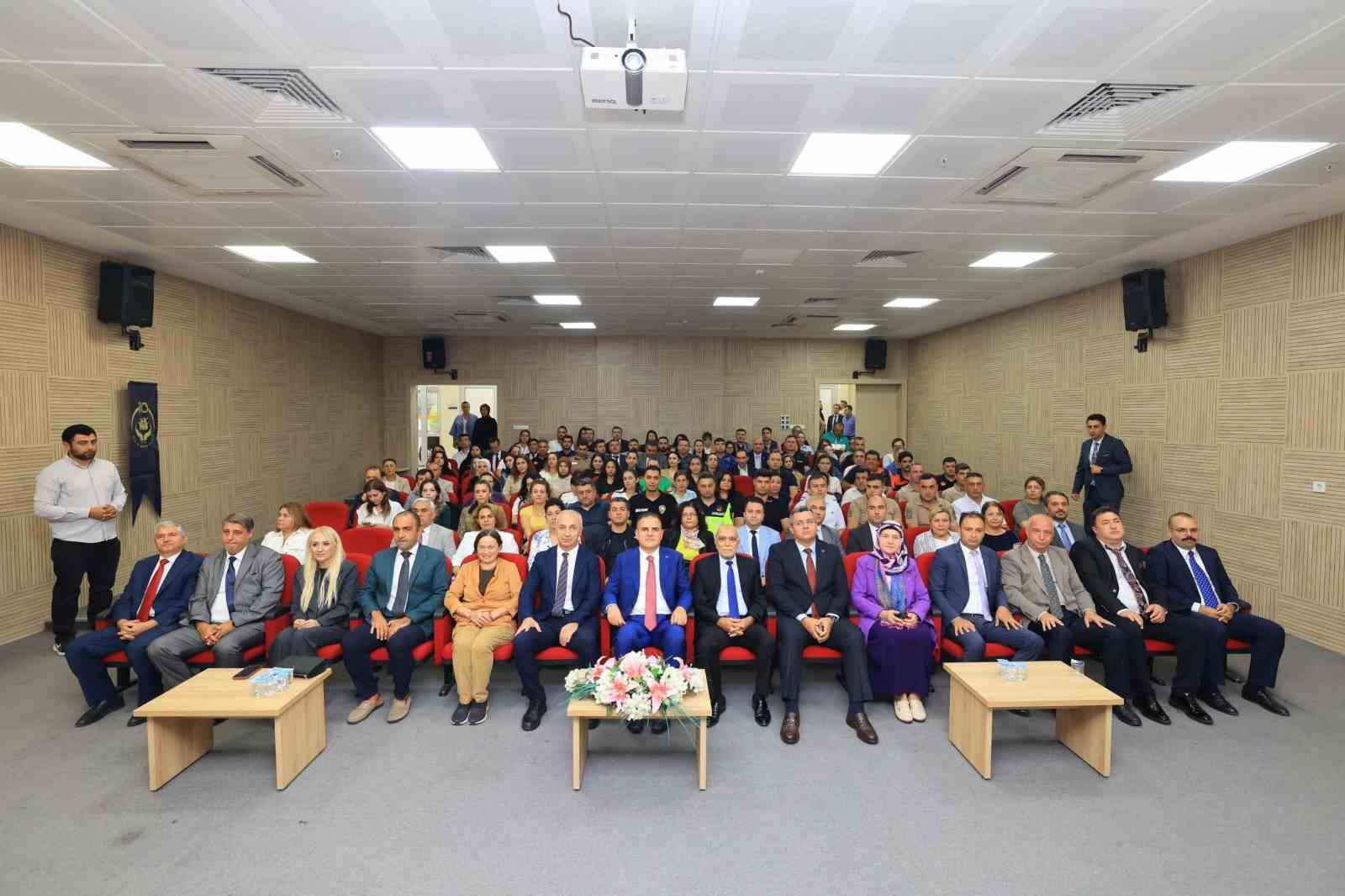 Muğla’da "Aile 10 Yılı" kapsamında, Valilik himayesinde Kişisel Gelişim Uzmanı,