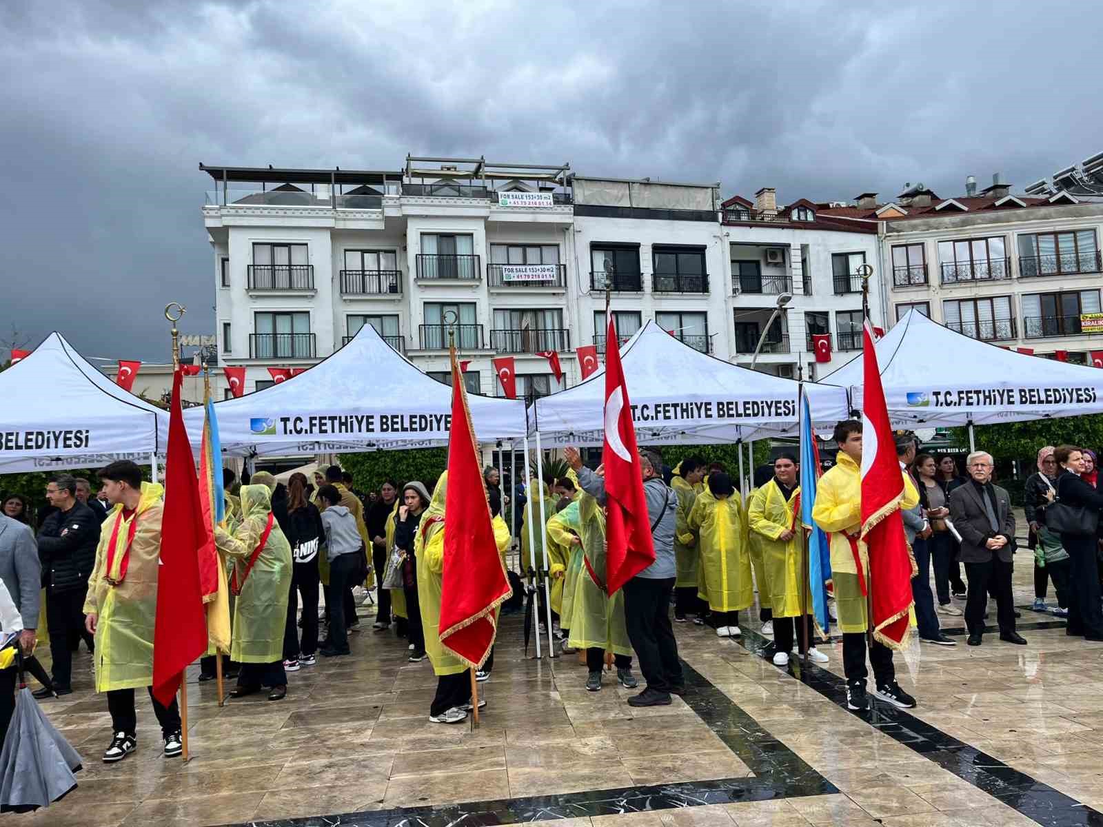 Fethiye’de Cumhuriyetimizin 103. yıl dönümü dolayısıyla düzenlenen 29 Ekim Cumhuriyet