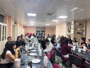 Muğla’nın Menteşe ilçesinde Uluslararası Gençlik Merkezi tarafından üniversite öğrencilerinin sanatsal