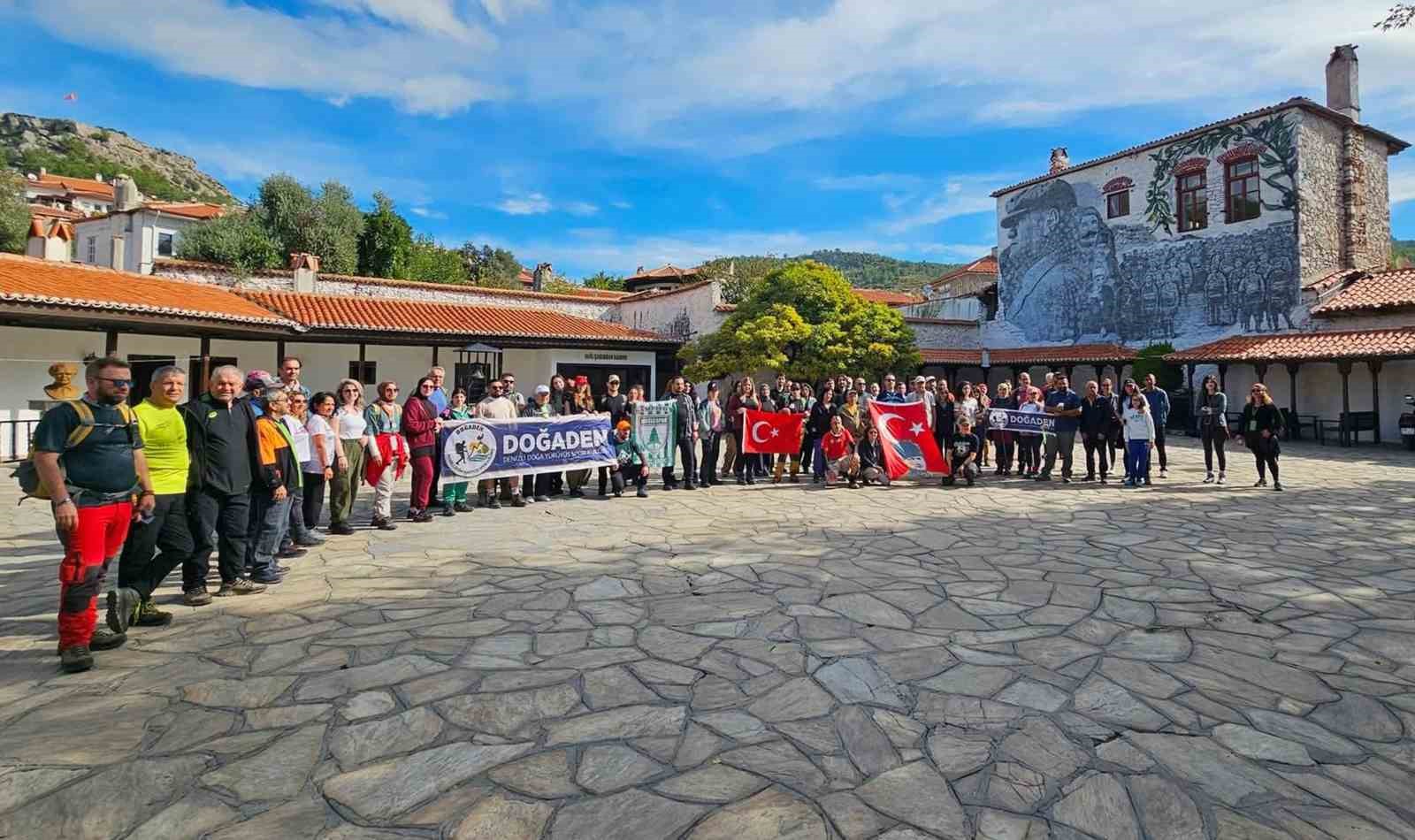 Denizli Doğaden Doğa Yürüyüş Kulübü üyeleri, Muğla’nın tarihi ve doğal