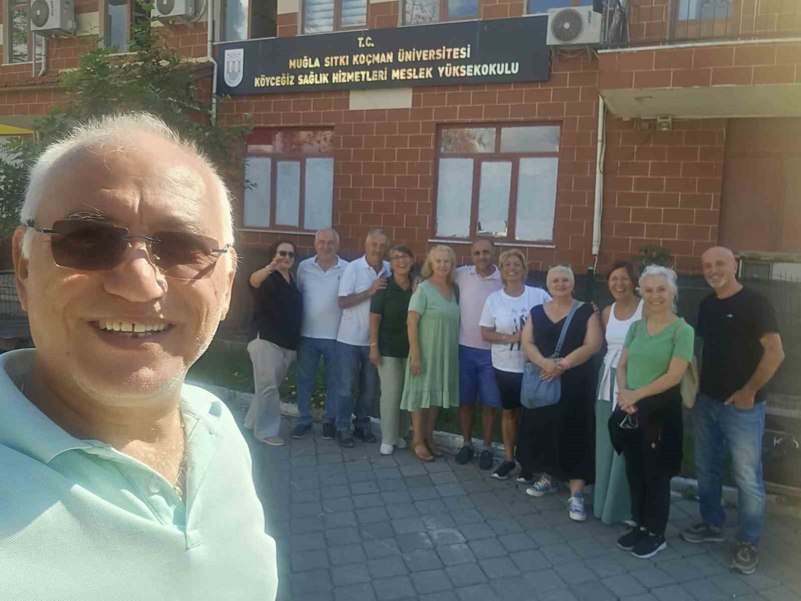 Muğla’nın Köyceğiz ilçesinde eğitim öğretime devam etmekte olan Tazelenme Üniversitesi’nde