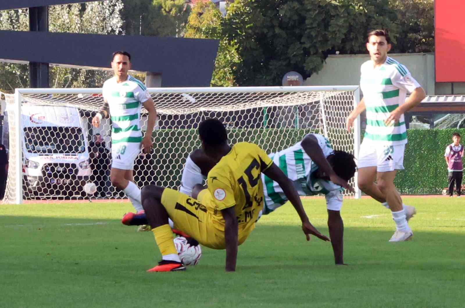 Trendyol 1. Lig’in 12. haftasında Muğlaspor, sahasında karşılaştığı İstanbulspor’u 5-0
